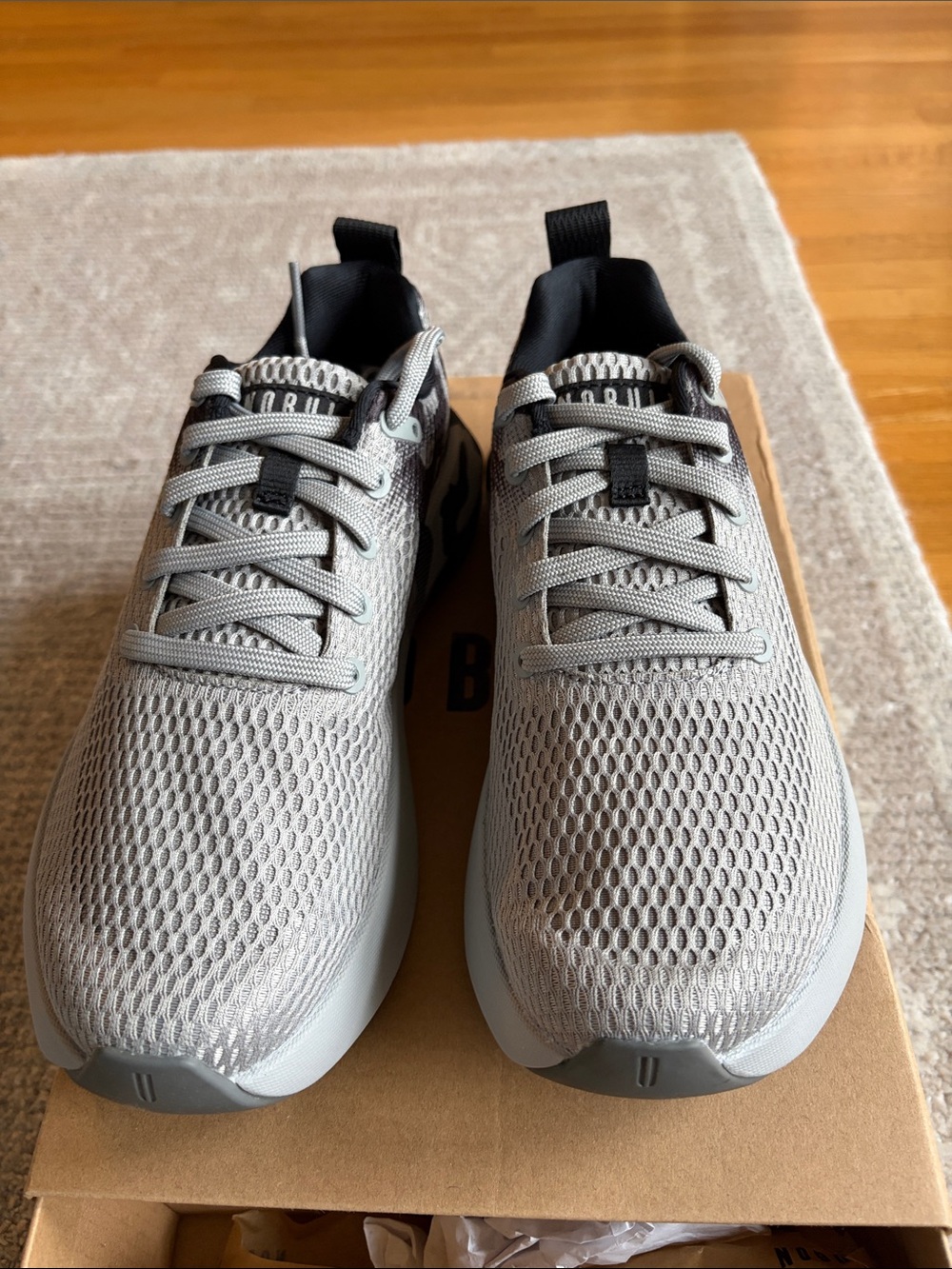Women’s NoBu drive 2 Sneakers- BNIB